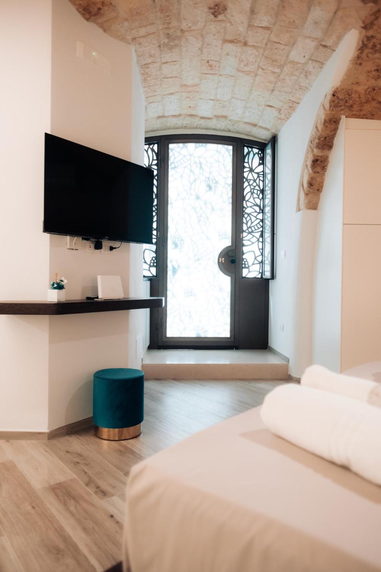 Timeless Apulian Luxury Suite バーリ エクステリア 写真